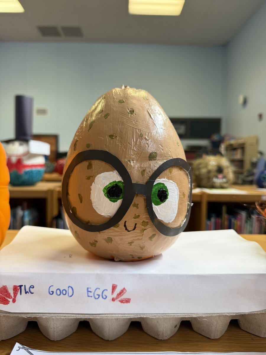 Patton_Pioneers's tweet photo. Check out some of the literary pumpkins in our Patton library! These are super creative! Turn in your pumpkins by October 31st to have it on display. https://t.co/rtXzzrswql
