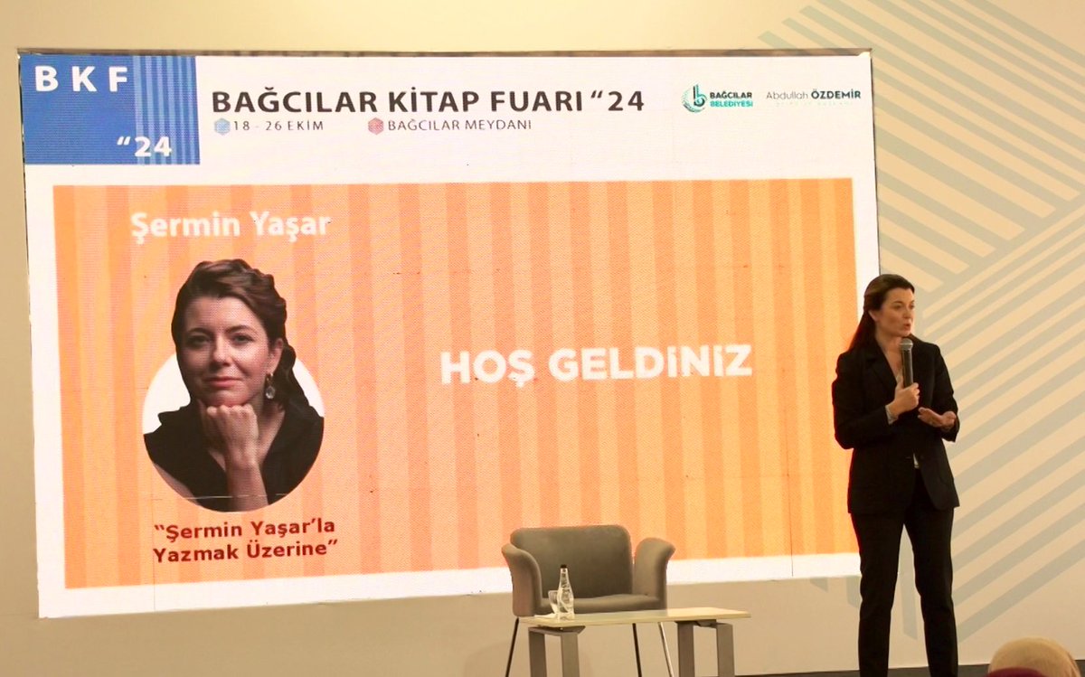 BKF”24 Söyleşilerimiz ve konserimizde bizleri yalnız bırakmayan tüm komşularımıza teşekkür ederiz. ☺️

9 gün boyunca Bağcılar Meydanı’ndayız. 📚

#BağcılarSizinleGüzel❤️ #BKF24
