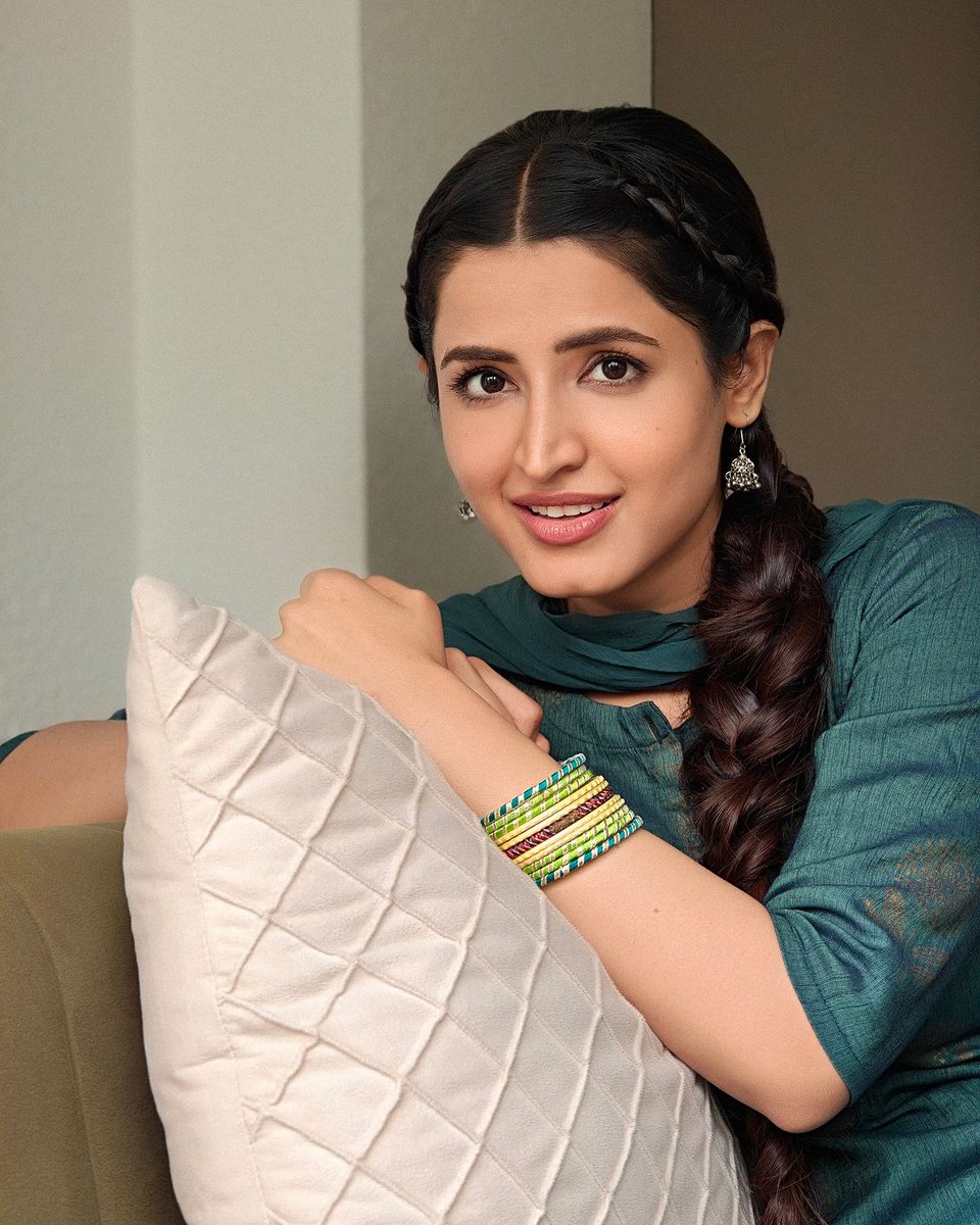 ActrezHub's tweet photo. #VinaliBhatnagar #Vinali https://t.co/JZqeskdaU6