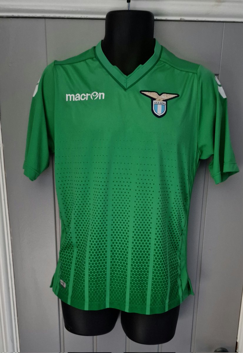 RichKits's tweet photo. 🗓2015/16 Lazio Away GK Shirt
📏 Medium
Very good condition 
🔖 £20

🔗 https://t.co/Y43Pn9trJ2

#Lazio #Italy https://t.co/UjfH3s4TTJ