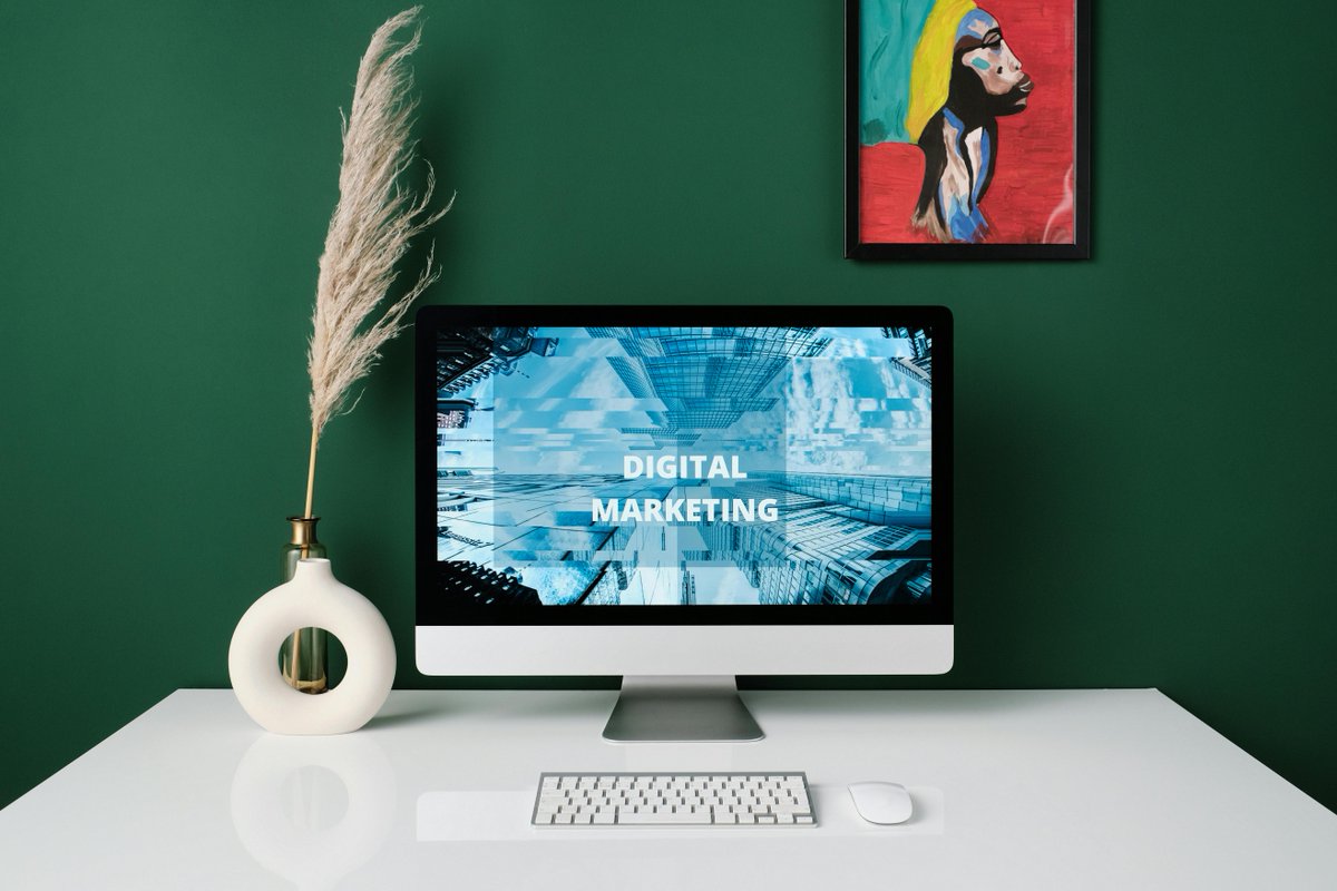 DMCLocal's tweet photo. 🎉 Fun Fact Friday! 🎉
Did you know that the first search engine, Archie, was created in 1990? It set the stage for digital marketing by indexing websites and allowing users to search online! 🌐✨ #FunFactFriday #DigitalMarketing #MarketingHistory https://t.co/JjHUp5n2t3