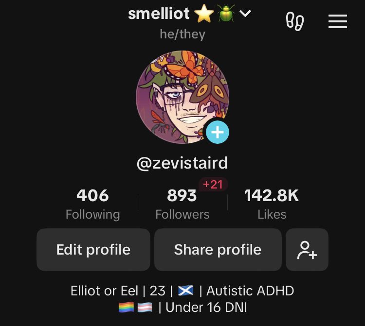 zevistaird's tweet image. I’m zevistaird on all platforms (except insta I’m not there don’t look for me there)
