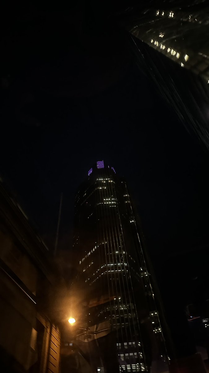 NatWest tower lit up for DLD !!