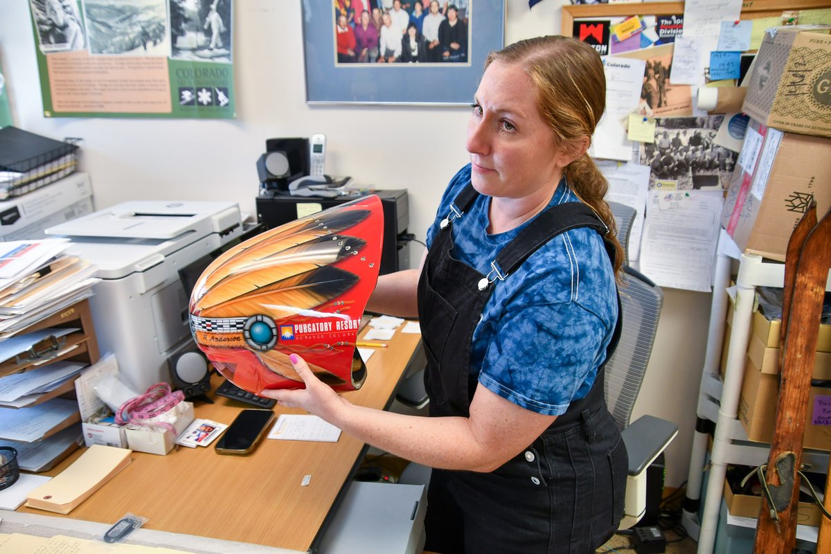 COSnowsportsMus's tweet image. Curator and Director of Collections Dana (Mathios) Zapfel has been busy working on plans for a display mount for Ross Anderson's speed skiing helmet. 

Photo credit: Russ Croop