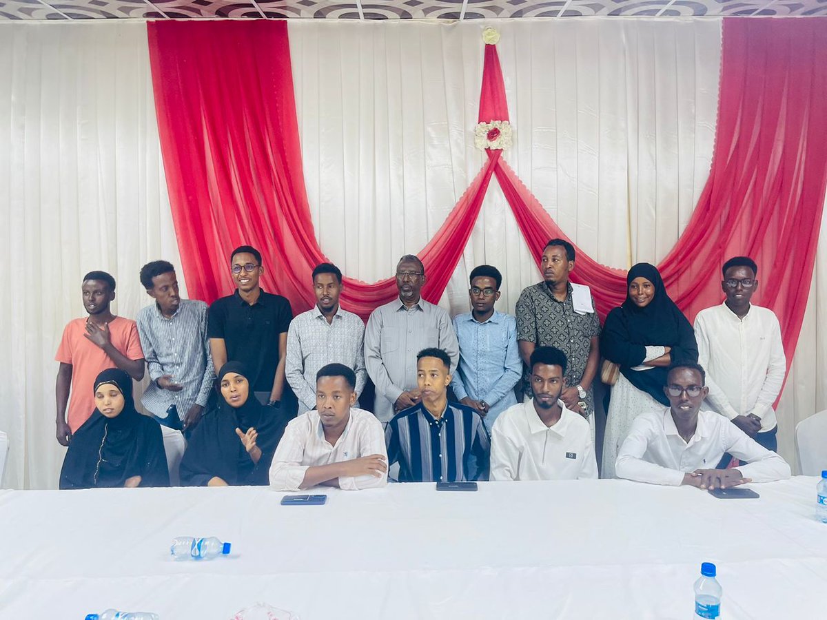 GALJA2023's tweet photo. 𝐒𝐮𝐱𝐮𝐟𝐢𝐲𝐢𝐢𝐧𝐭𝐚 𝐤𝐚 𝐡𝐨𝐰𝐥𝐠𝐚𝐥𝐚 𝐦𝐚𝐠𝐚𝐚𝐥𝐚𝐝𝐚 𝐃𝐡𝐮𝐮𝐬𝐚𝐦𝐚𝐫𝐞𝐞𝐛, 𝐚𝐲𝐚𝐚 𝐠𝐚𝐥𝐚𝐛𝐭𝐚 𝐤𝐮𝐥𝐚𝐧 𝐬𝐨𝐨 𝐝𝐡𝐨𝐰𝐞𝐲𝐧 𝐢𝐲𝐨 𝐢𝐬𝐛𝐚𝐫𝐚𝐬𝐡𝐨 𝐮 𝐬𝐚𝐦𝐞𝐞𝐲𝐚𝐲 𝐖𝐚𝐬𝐢𝐢𝐫𝐤𝐚 𝐖𝐚𝐬𝐚𝐚𝐫𝐚𝐝𝐝𝐚 𝐖𝐚𝐫𝐟𝐚𝐚𝐟𝐢𝐧𝐭𝐚,. https://t.co/lPjKLXmfUg