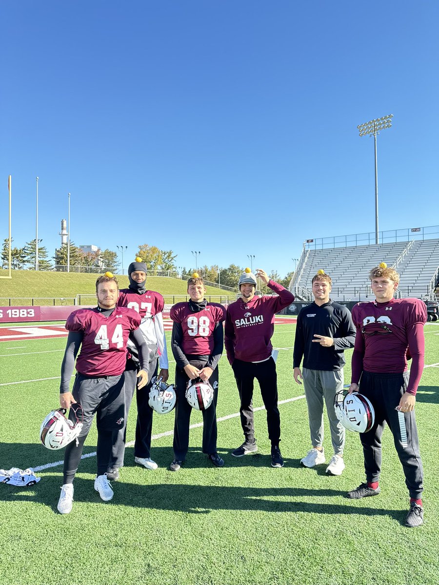 Tanner Trachsel (@tanner_trachsel) on Twitter photo 🍋 🏈 <a href="/AlexsLemonade/">Alex's Lemonade Stand Foundation</a> <a href="/NM_Financial/">Northwestern Mutual</a> #godawgs #LemonTopChallenge 🍋 🏈 <a href="/AlexsLemonade/">Alex's Lemonade Stand Foundation</a> <a href="/NM_Financial/">Northwestern Mutual</a> #godawgs #LemonTopChallenge