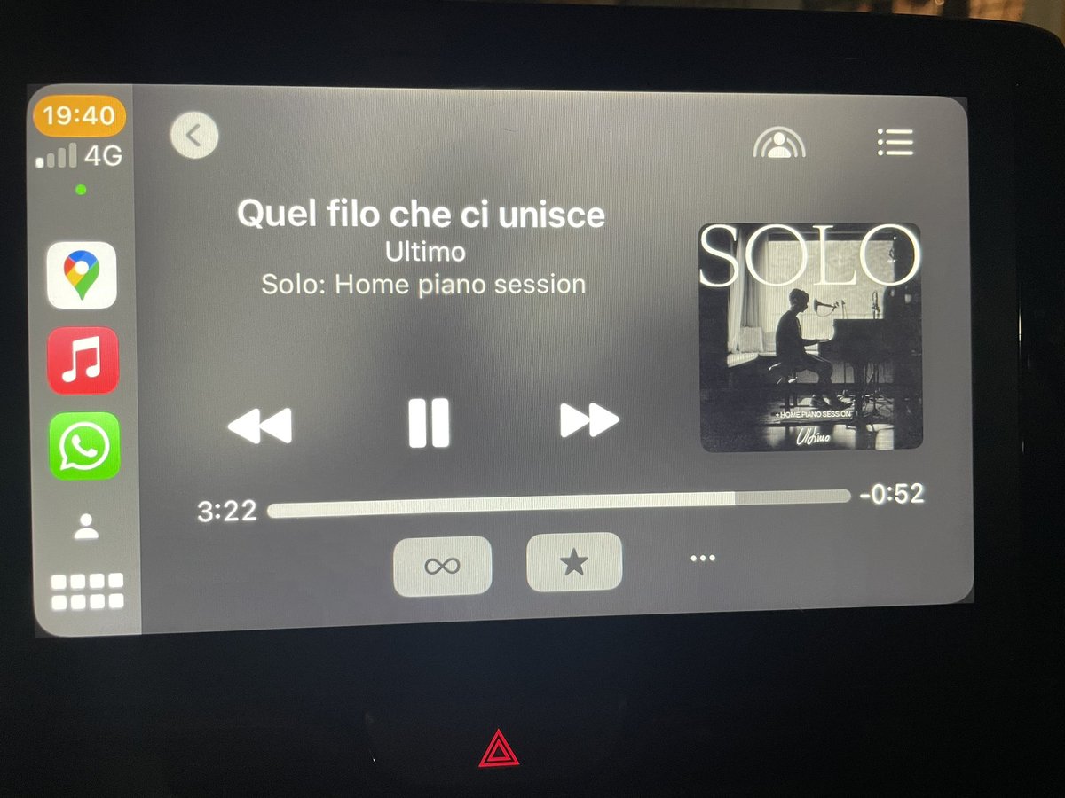 lady_hawketwt's tweet image. Scritta dopo il primo incontro, senza altro, solo il primo incrocio di sguardi… ogni singola parola è una esplosione di sentimento.
“Io come te cerco solo l’amore”

Fatemi essere romantica ogni tanto, forse in questo unico giorno dell’anno!
#Quelfilocheciunisce