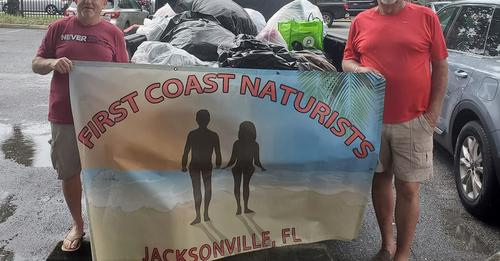 Nudists Lead Nationwide Clothing Drive thetraveler.org/nudists-lead-n… 
<a href="/aanr_nw/">AANR-NW</a>