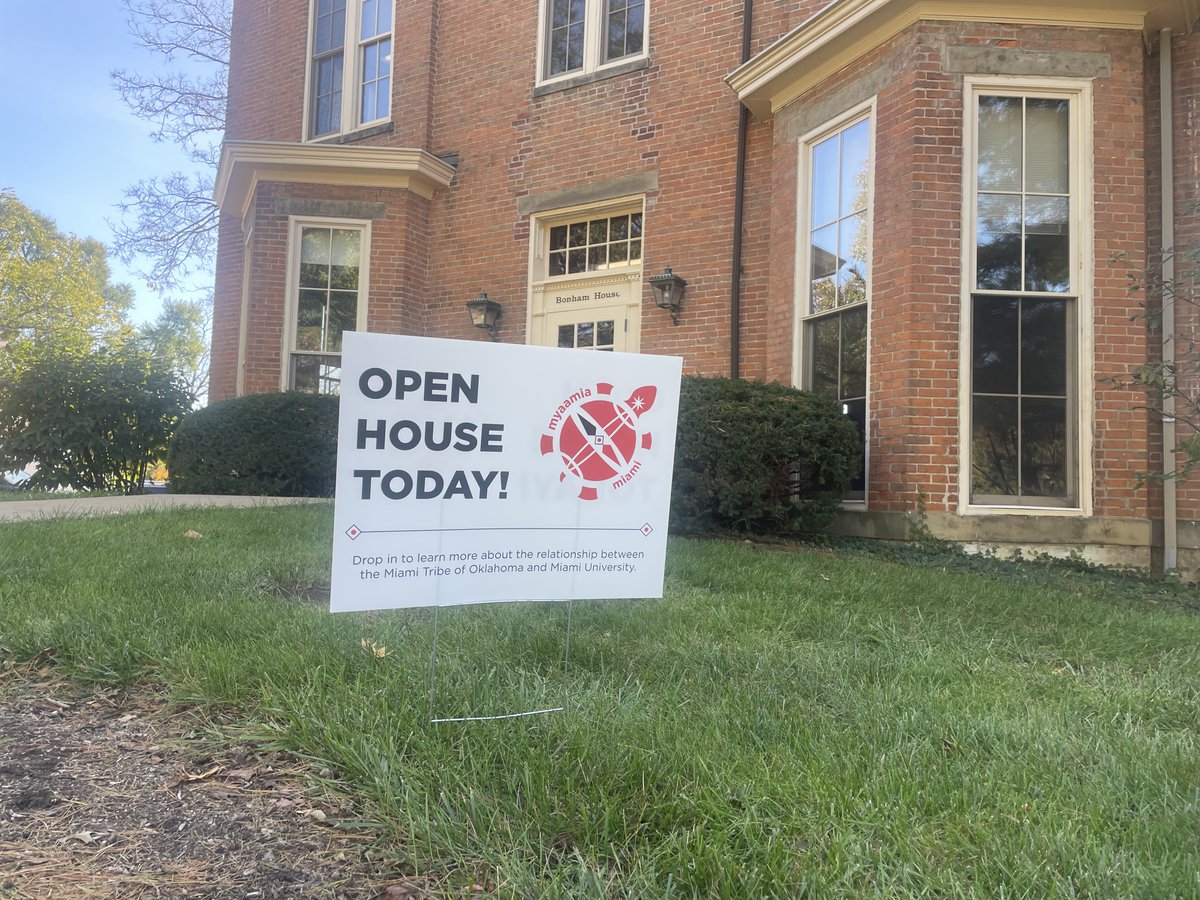 Looking for activities during Miami University’s upcoming Family Weekend? Drop by the Myaamia Center on Saturday, October 19 from 11 a.m.- 5 p.m. to learn about the Miami Tribe of Oklahoma, its unique relationship with Miami University, and our work at the Myaamia Center.