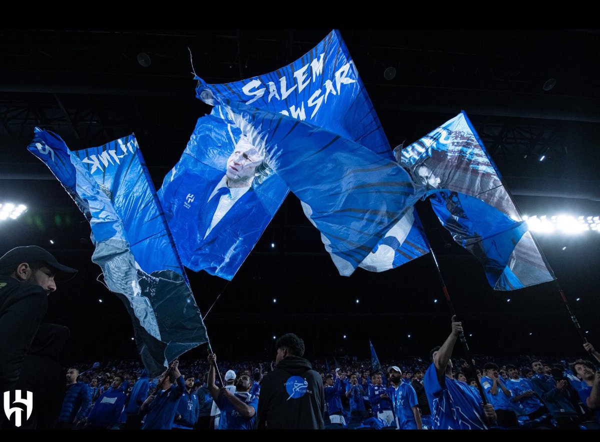 من يلوم القلب في حب الهلال 
و الله انه نعمة و حنا بـ نعيم 🤩💙.
الف مبرووك يازعماء 🤩🤍💙
الحمدلله