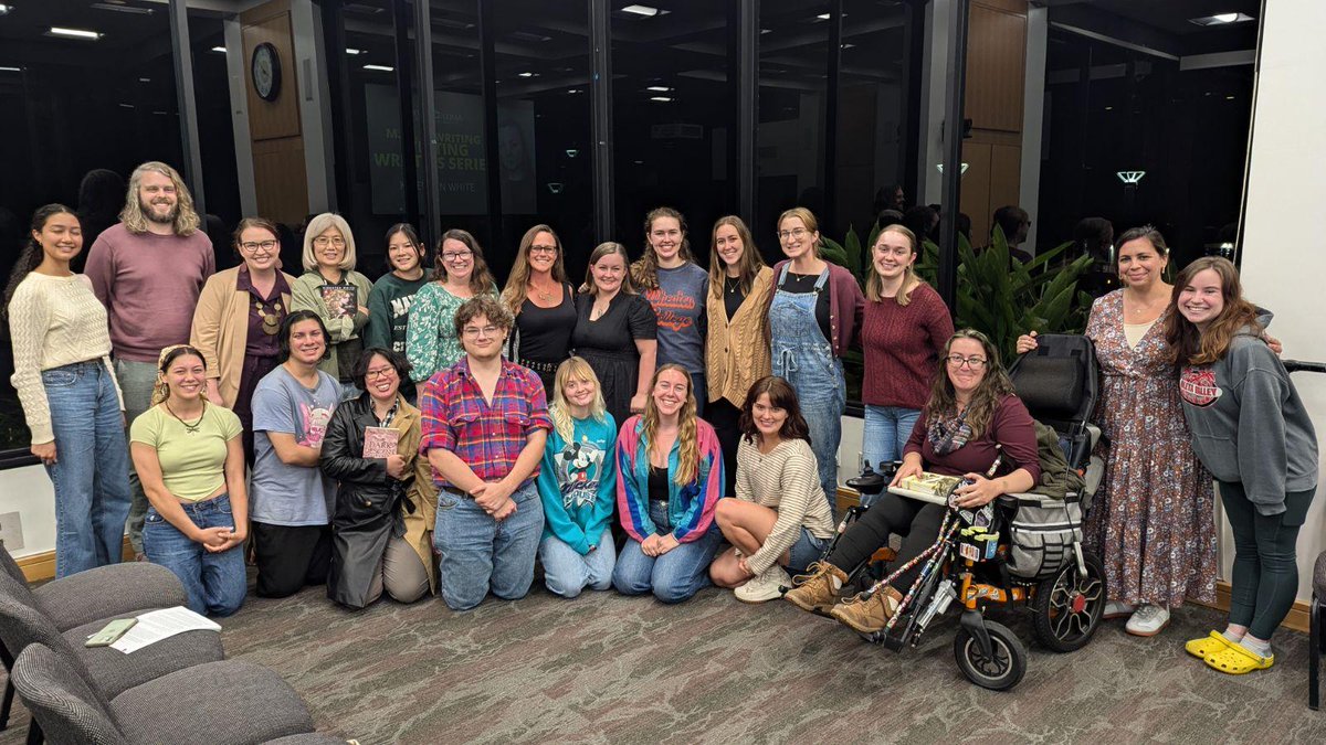RobbieMaakestad's tweet photo. We had the pleasure of @kierstenwhite visiting the @plnuwritingma program this week as a visiting fiction writer. She gave generous writing feedback to students in the afternoon and read from LUCY UNDYING in the evening. Such fun learning from her! https://t.co/ZI8qvBWc9b