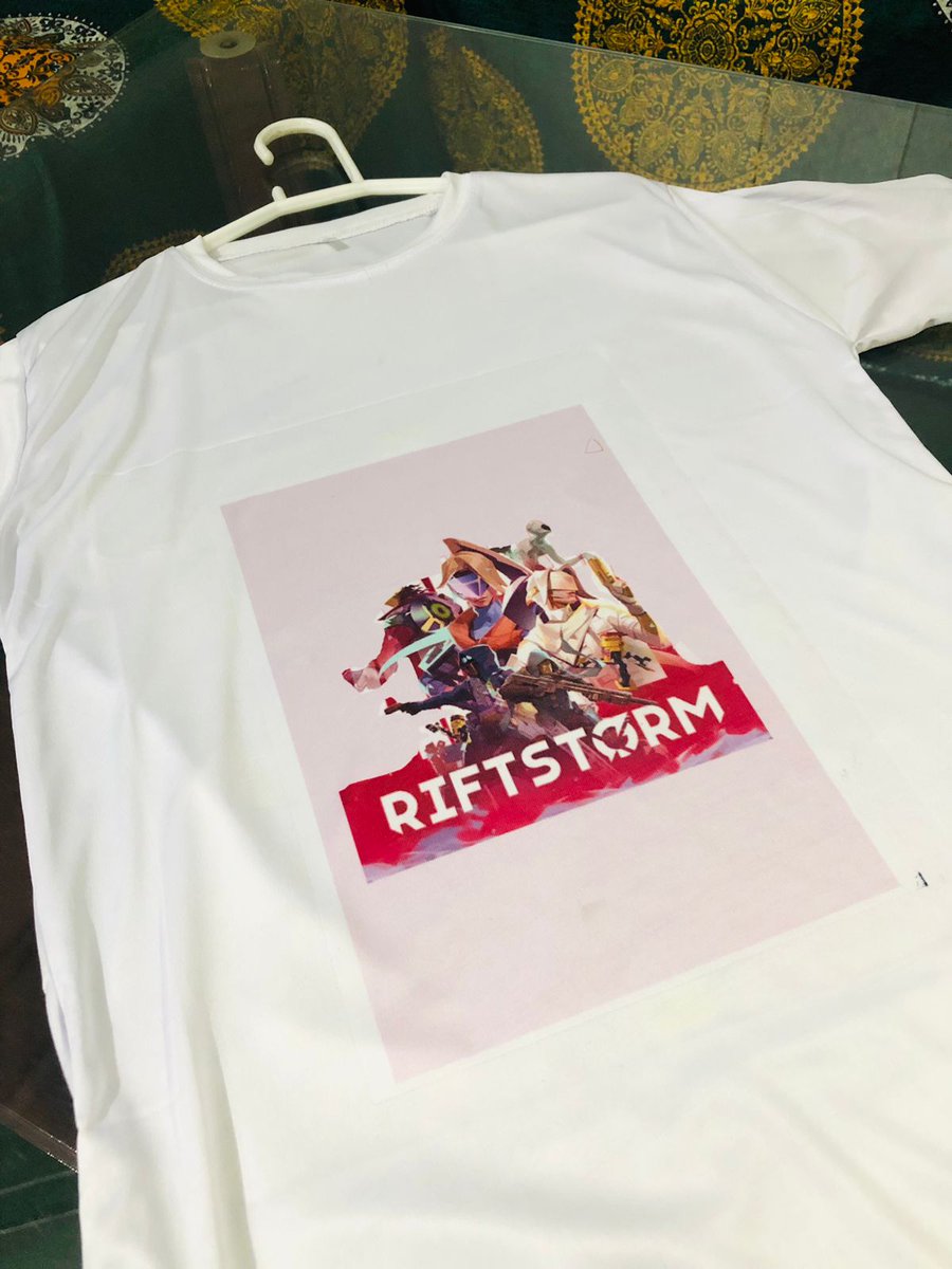 Hazel0045's tweet photo. What is #Riftstorm? It’s a Xai flagship game. The TLDR - a co-op Looter Shooter featuring unique weapon skills, challenging dungeons, and high replayability for solo and up to 3 players
#playRiftstorm #Confiction
@zenara_eth @nadirrr @_ritik7 @AlbusVerse
@horov_7 @ZuessFlexx https://t.co/VPLWsSs0Zq