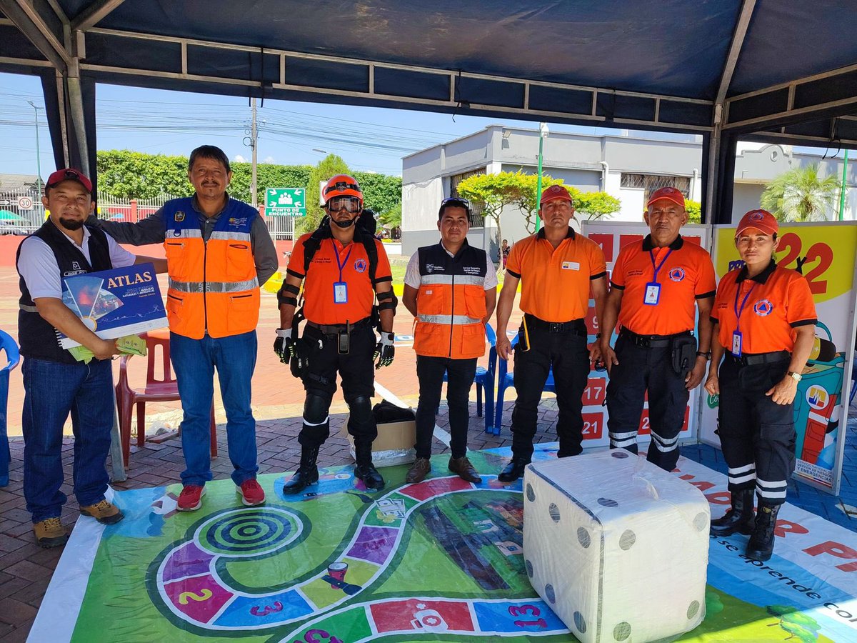 Riesgos_Ec's tweet photo. #Orellana📍

En #Loreto, por el mes de la Reducción de Riesgos de Desastres y gracias al apoyo del @GADMLoreto y @CivilEcuador organizamos la feria “Prevención de riesgos de desastres por un Ecuador Resiliente” donde junto a los actores de #SNGR+ https://t.co/tYAXc68OB2