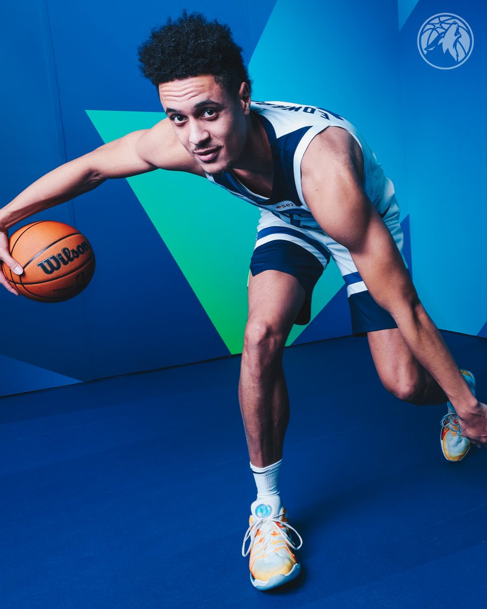 Timberwolves's tweet photo. from the Netherlands. szn one. https://t.co/Cl445eJ1NV