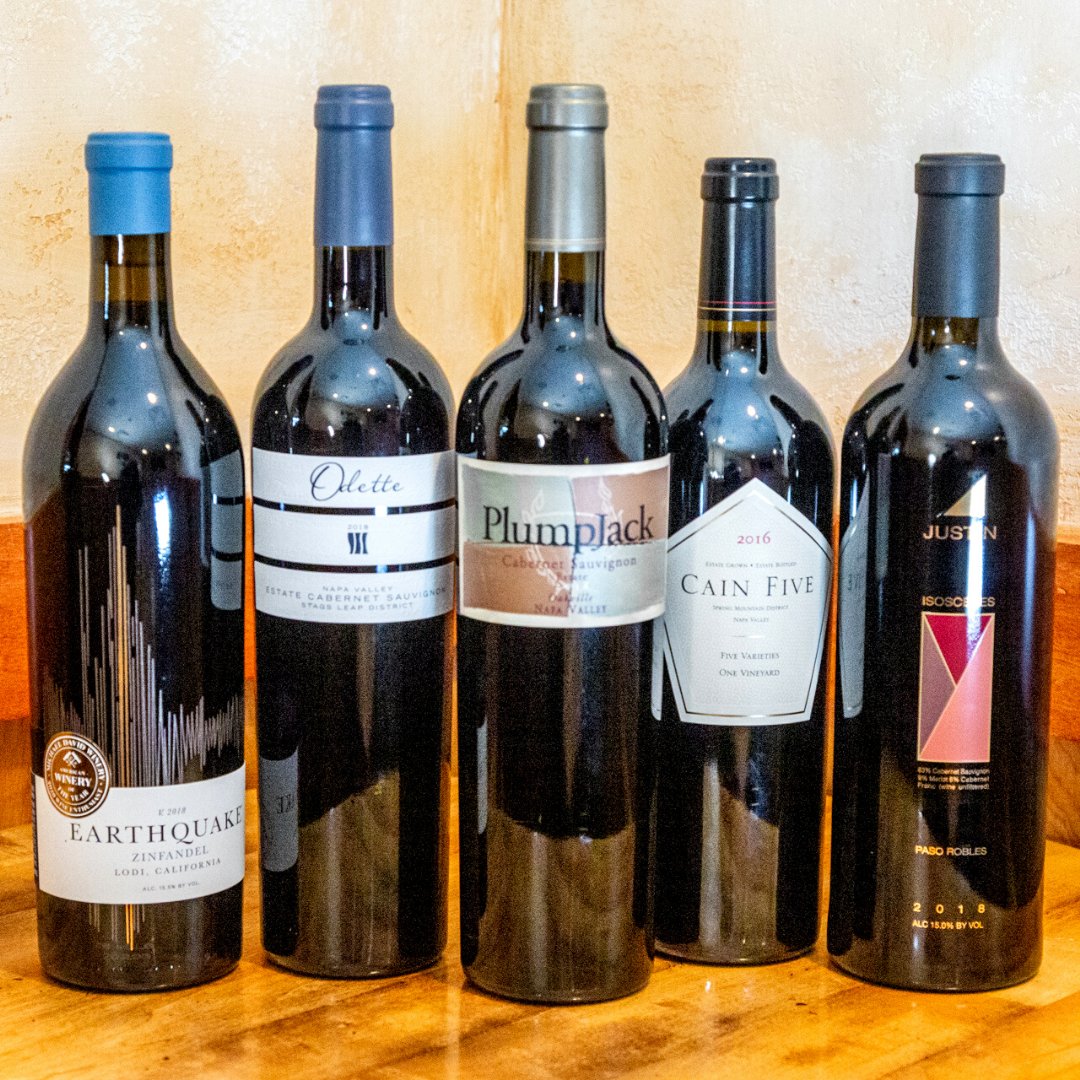 Happy Friday, West Springfield! 😊

Who is coming to Lattitude for a glass of wine this evening?