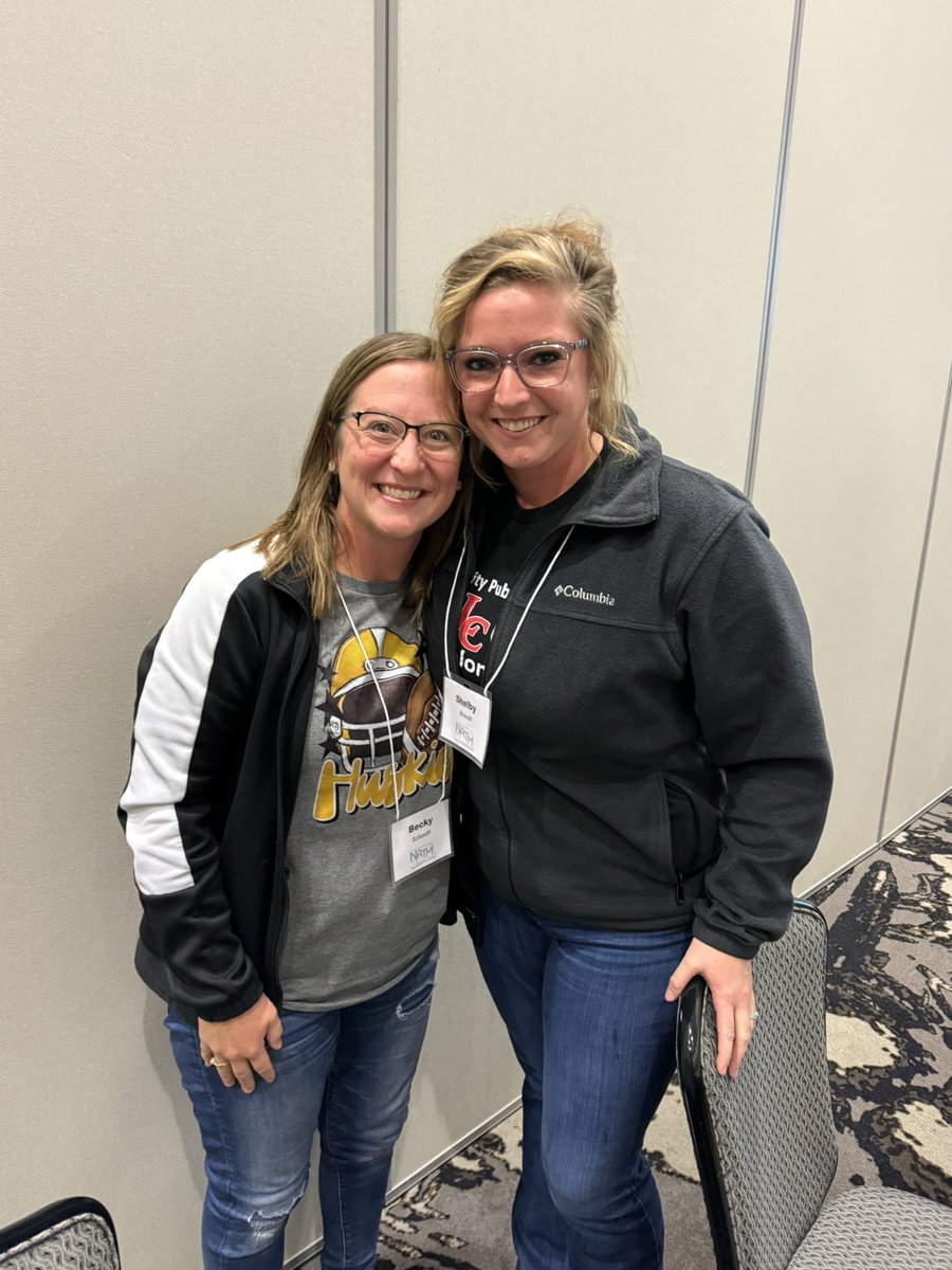 Becky Schueth tweet media