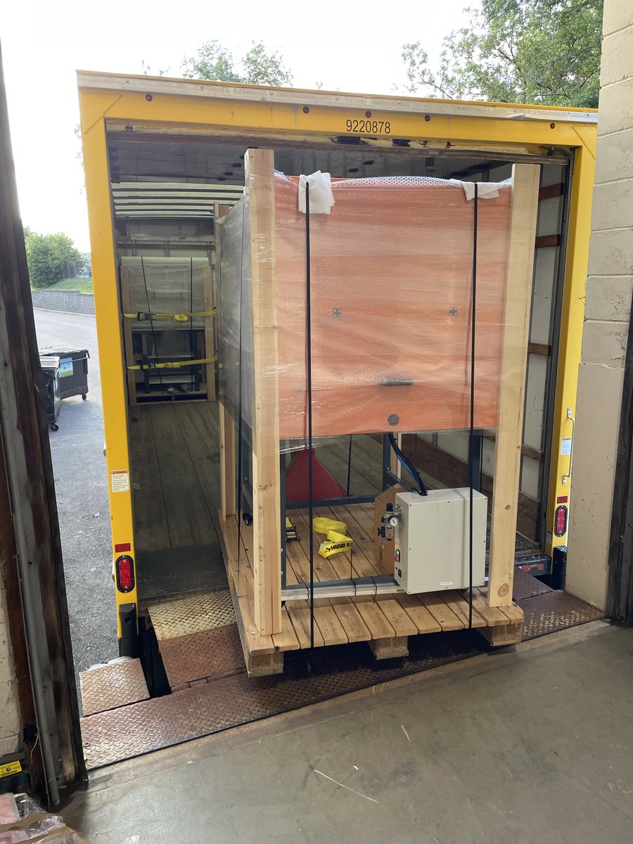 Three cheers for our latest printer sale! We just shipped an RX-Flow off to Italy from our European headquarters in Selfkant, Germany.   🎉