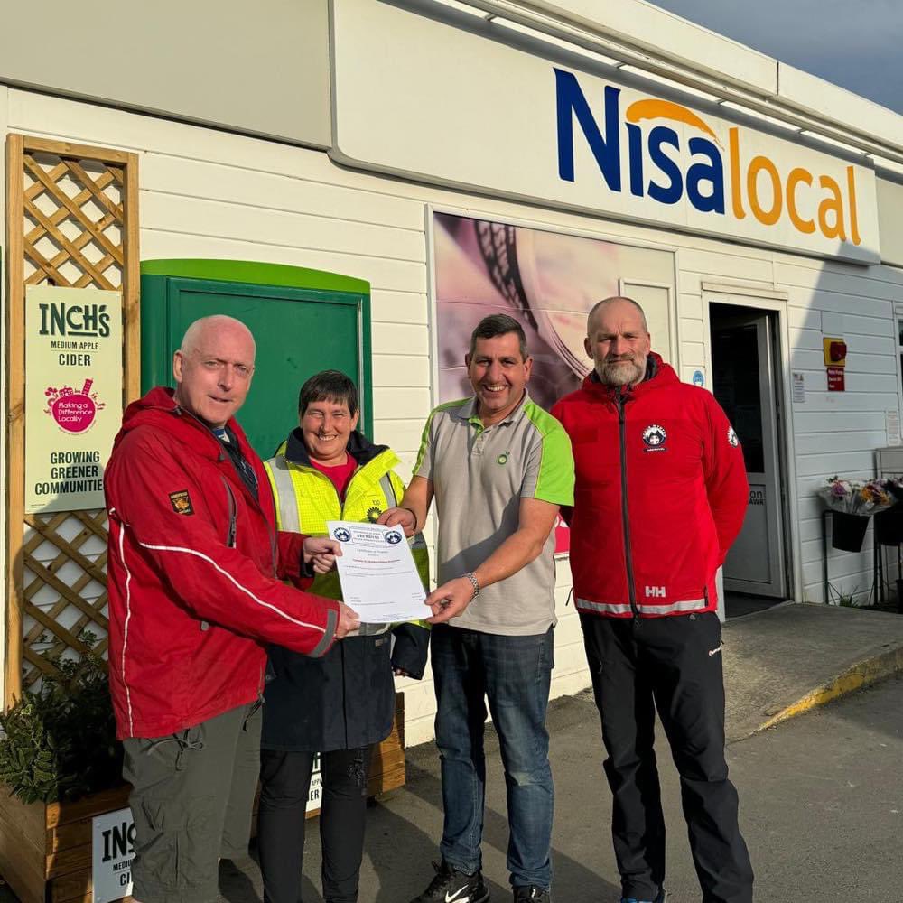 aberdyfiSART's tweet photo. Fundraising Friday 💰

We are very grateful to Nisa Tymawr BP garage in Penrhyncoch who have raised an incredible £1600 in their collection tin over the past few years.  If your business would like a collection tin to help us fundraise, please do get intouch @NisaLocally https://t.co/Rczggmt5Ja