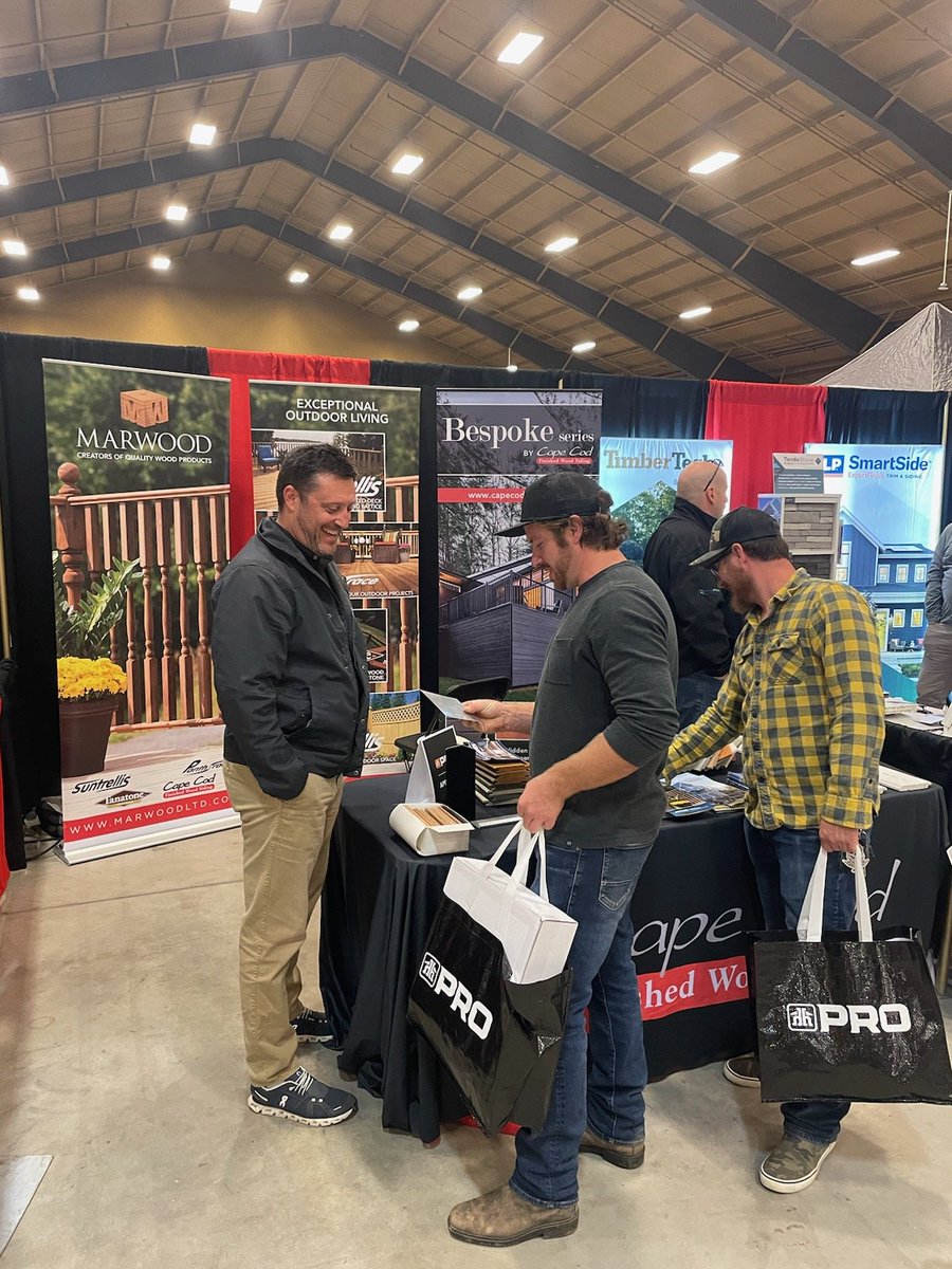 MarwoodLtd's tweet photo. Home Hardware Pro Show in Chatham, Ontario. #marwoodltd #capecodsiding https://t.co/MLBU34hSKd