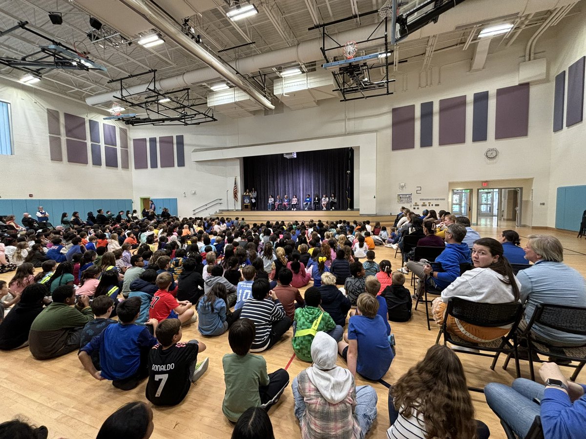 Arlington Traditional School (ATS) (@aps_ats) on Twitter photo Future leaders running for Student Council…best of luck! 🗳️✅ <a href="/APSVirginia/">Arlington Public Schools</a> <a href="/APSsocstudies/">APS Social Studies</a> Future leaders running for Student Council…best of luck! 🗳️✅ <a href="/APSVirginia/">Arlington Public Schools</a> <a href="/APSsocstudies/">APS Social Studies</a>