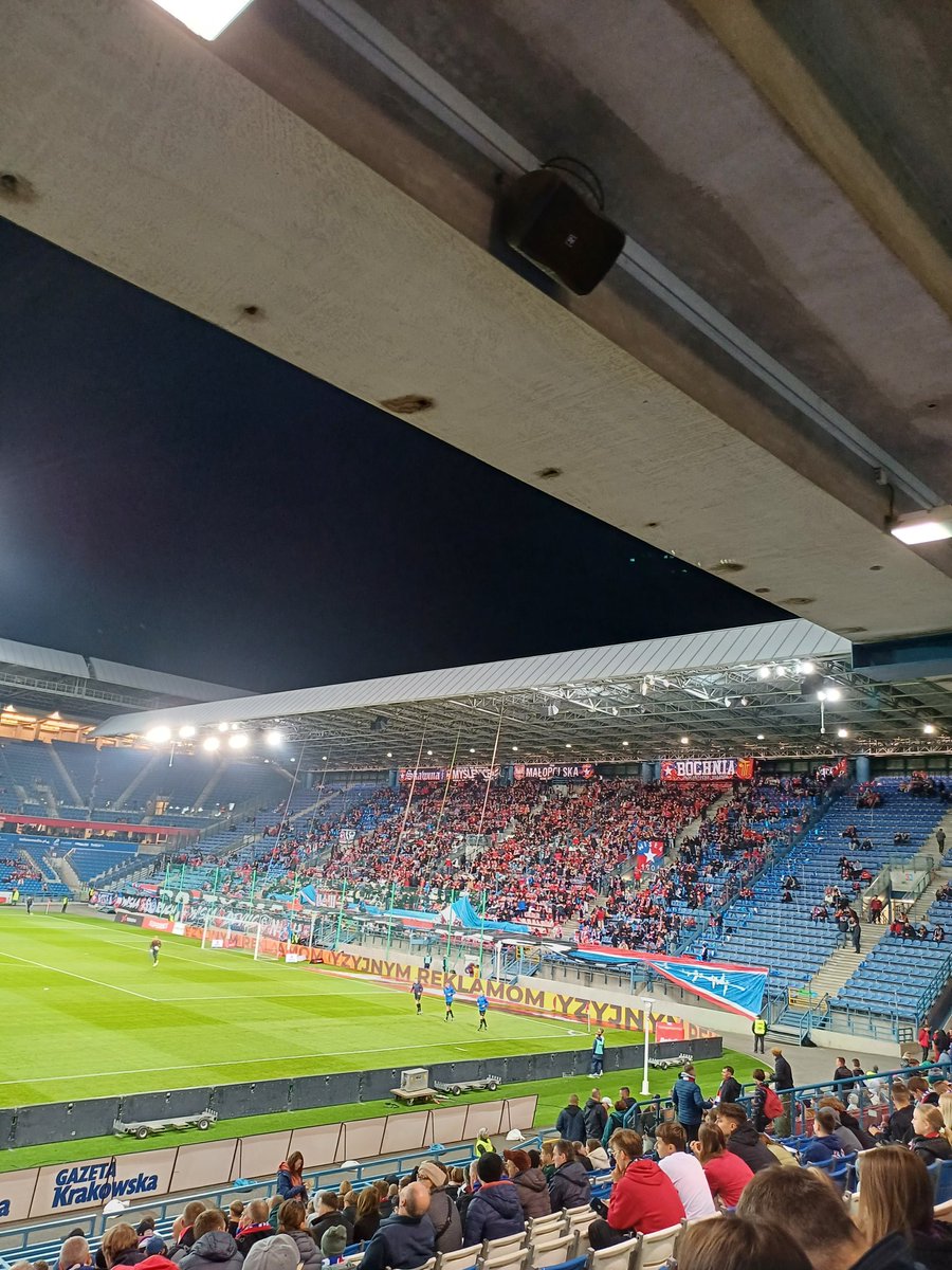 Też dotarliśmy,cała piątka. 🔵⚪️🔴👊