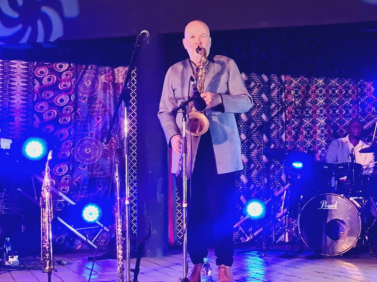 SelmorMtukudzi's tweet image. Enjoying front row seats at the legend Steve Dyer&apos;s show tonight. #AfroJazz #GreatVibes