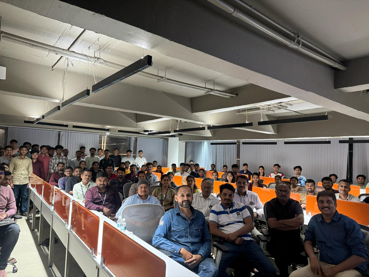 WPKolhapur's tweet image. What a fantastic #WordPress meetup in #Kolhapur today! 🎉

Our second-ever with 120+ attendees, and we’re just getting started. 💪

Excited to build on this momentum as we prep for #WCKolhapur! 🚀 

 Join us on Meetup now!
👉meetup.com/wpkolhapur/