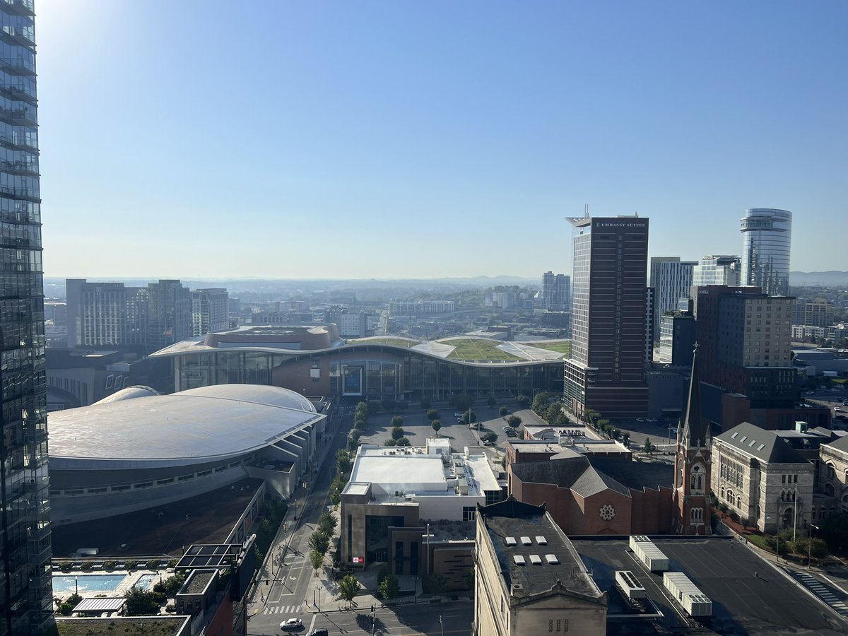 JeffHargett's tweet photo. #Nashville skyline https://t.co/dAnZEycIKE
