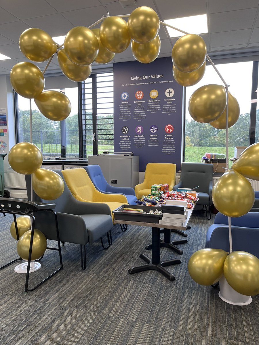 Bluecoat Wollaton Academy tweet media