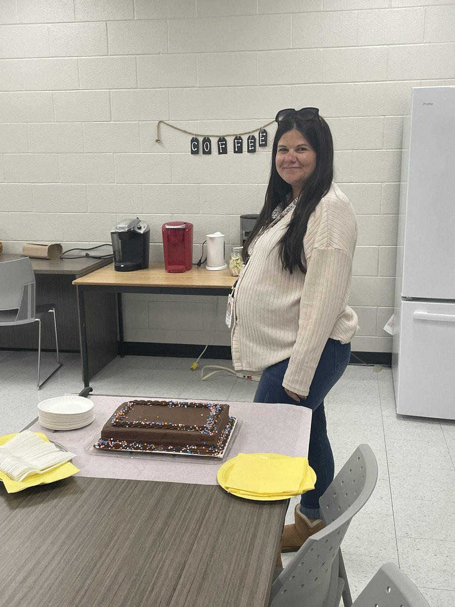 Celebrating Mrs Savorski today!
Good luck and God Bless on your upcoming delivery date! ❤️