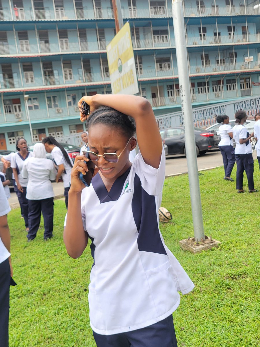 olajumokelight's tweet photo. We did it, Jesus. We finished internship in one piece🎉🤭 https://t.co/a1Gq8DUHe0