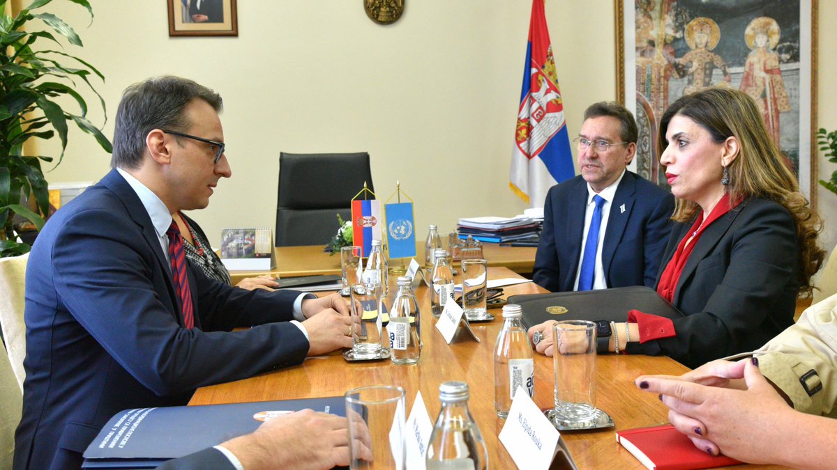 Ahead of the #UNSC session on #Kosovo, SRSG Ziadeh met tdy in Belgrade the Director of the Office for Kosovo <a href="/PetkovicPetar/">Петар Петковић</a>, discussing a range of issues concerning the Kosovo Serb community &amp; reiterating UNMIK’s support for the EU-facilitated Dialogue and trust-building efforts.