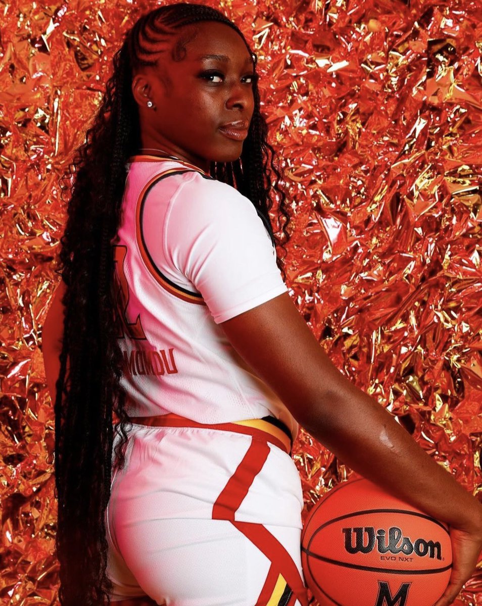 Isimenme Ozzy-Momodu was one of the top players in NJCAA last season before suffering a torn acl.

- 16.7 PPG
- 11.6 RPG
- 73% FGM

This season, the Queen of England has her sights set on making a comeback &amp; bringing her post dominance to Maryland!
#GoTerps🐢 #ForeignBaddies🌐🇬🇧