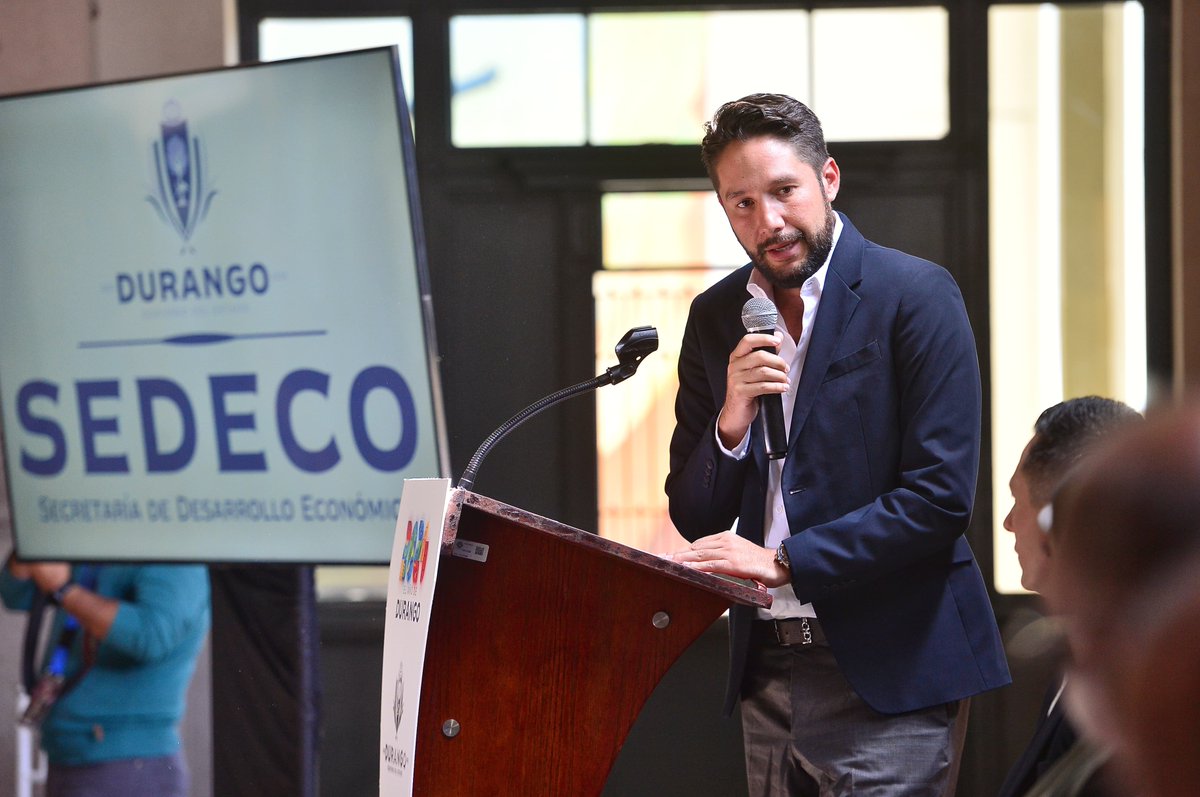 A través de una firma un convenio entre la Sedeco y varias universidades, se implementará un programa de estadías que permita a los estudiantes aplicar sus conocimientos teóricos en la industria minero-metalúrgica con el fin de prepararlos para su futuro profesional. 💪💼