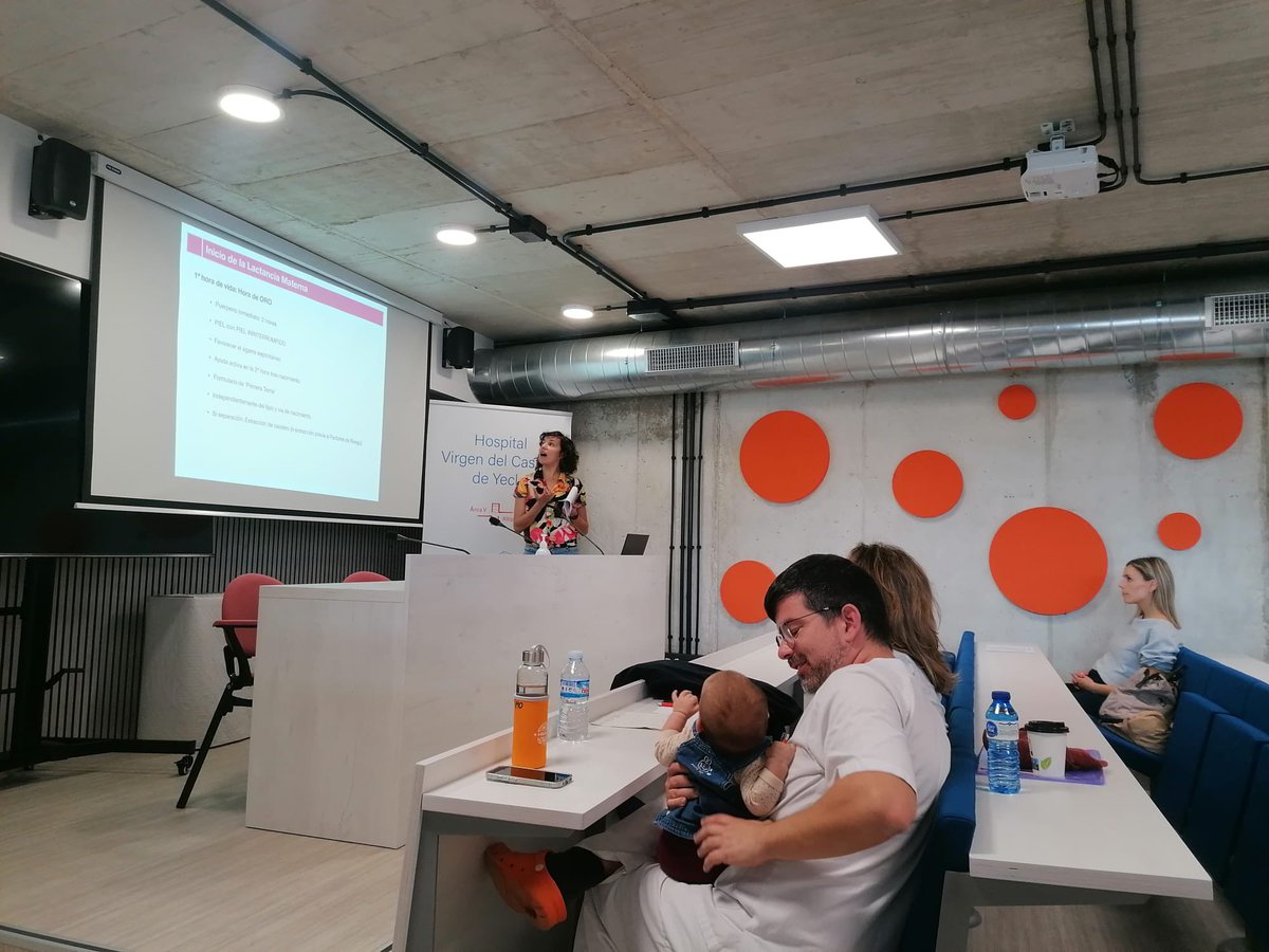 Jornada informativa de ayer realizada en el Hospital Virgen del Castillo <a href="/Area5Altiplano/">Área V Altiplano</a> sobre lactancia materna, en la que se trataron temas como el desarrollo de la lm en las distintas etapas, mitos y verdades y recursos en #Yecla