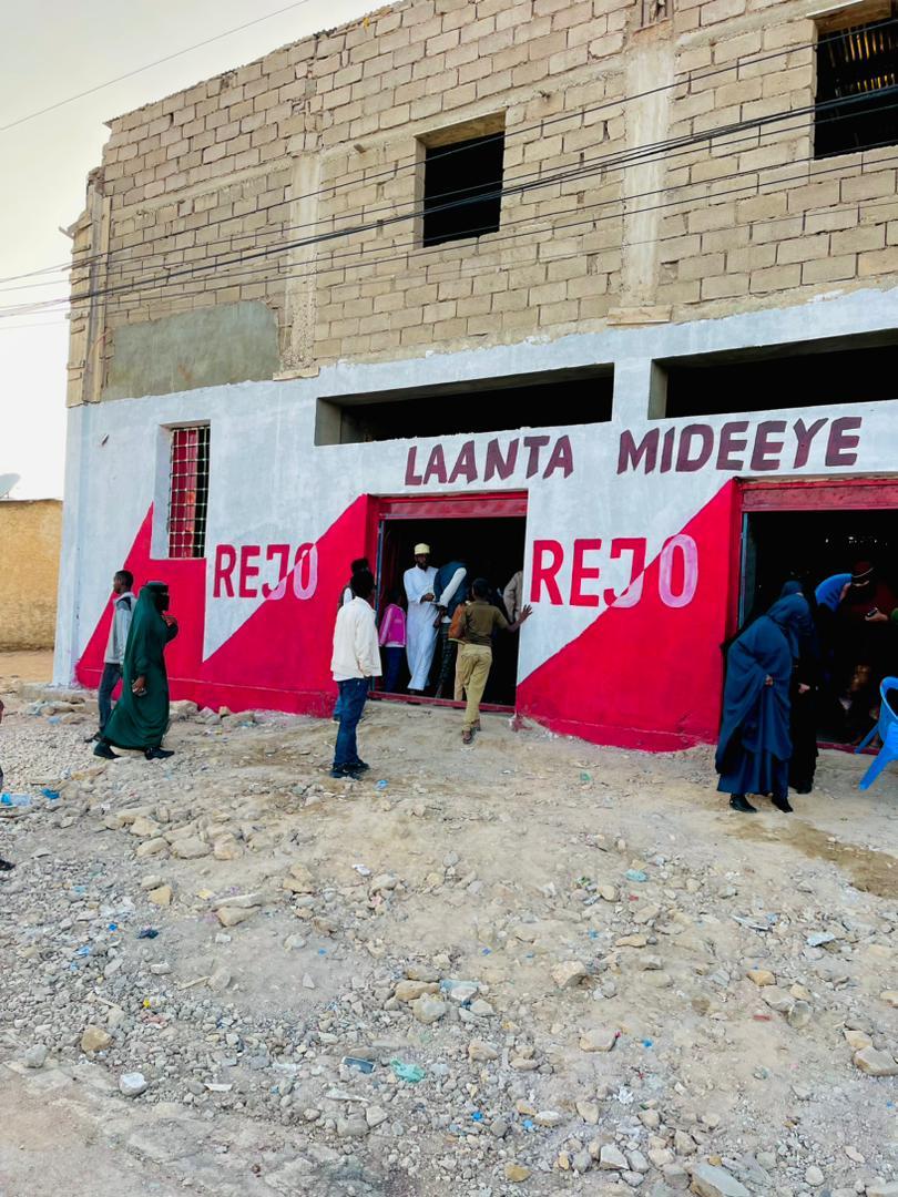 Rejo_Party's tweet photo. Diyaar garawga @Rejo_Party ee Ololaha Axadda, magaalada Ceerigaabo.

@Somaalilanders 
Nala dooro muwaadin @Rejo_Party , Numberka 2 aad, codkaaga Labaad. https://t.co/VzorQJfLfz