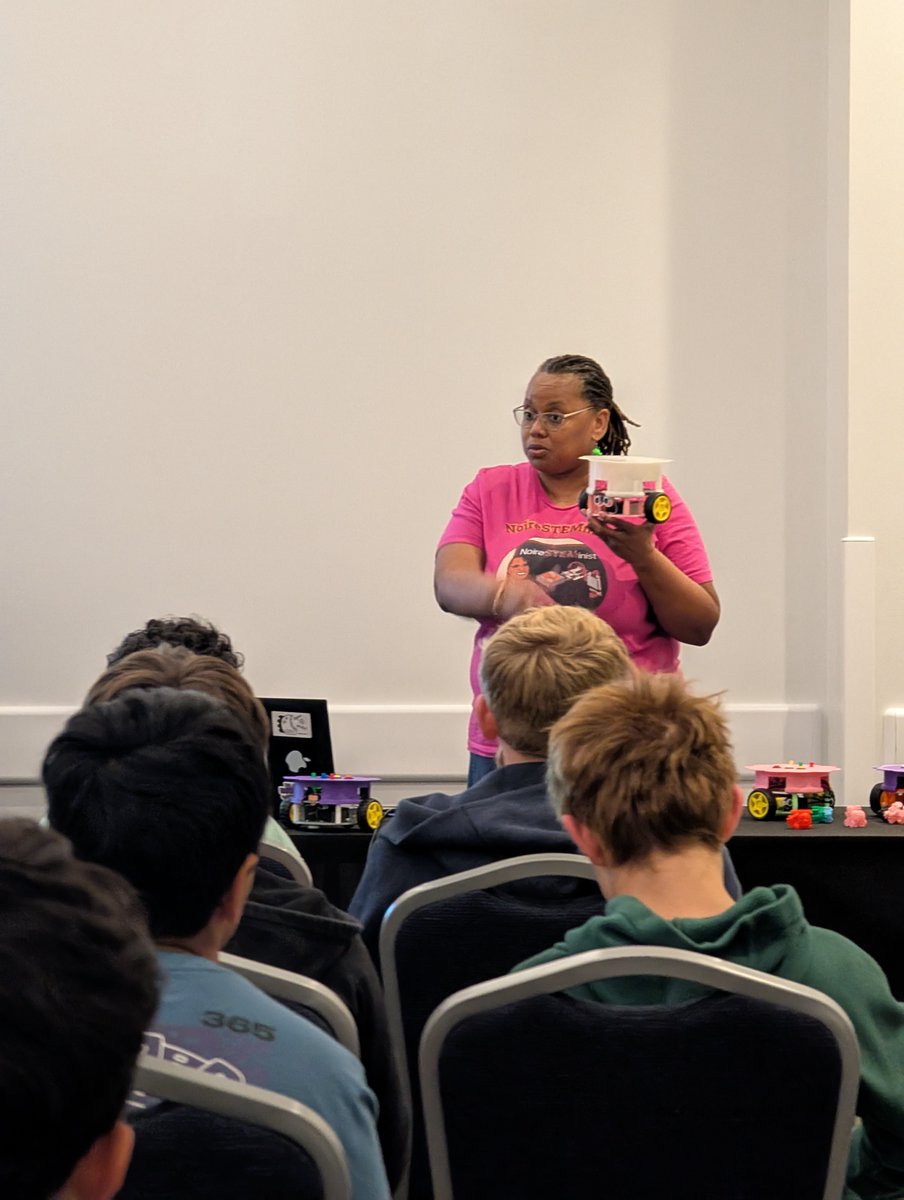 DrCABerry's tweet image. Almost everywhere I go my robots come with me and I teach young people about robots. Thus @NoireSTEMinist #RoboticsForTheStreets #LouisvilleBookFestival #STEMTok #STEMBooks #KidLit #KidBooks #ChildrensBooks #RepresentationMatters
