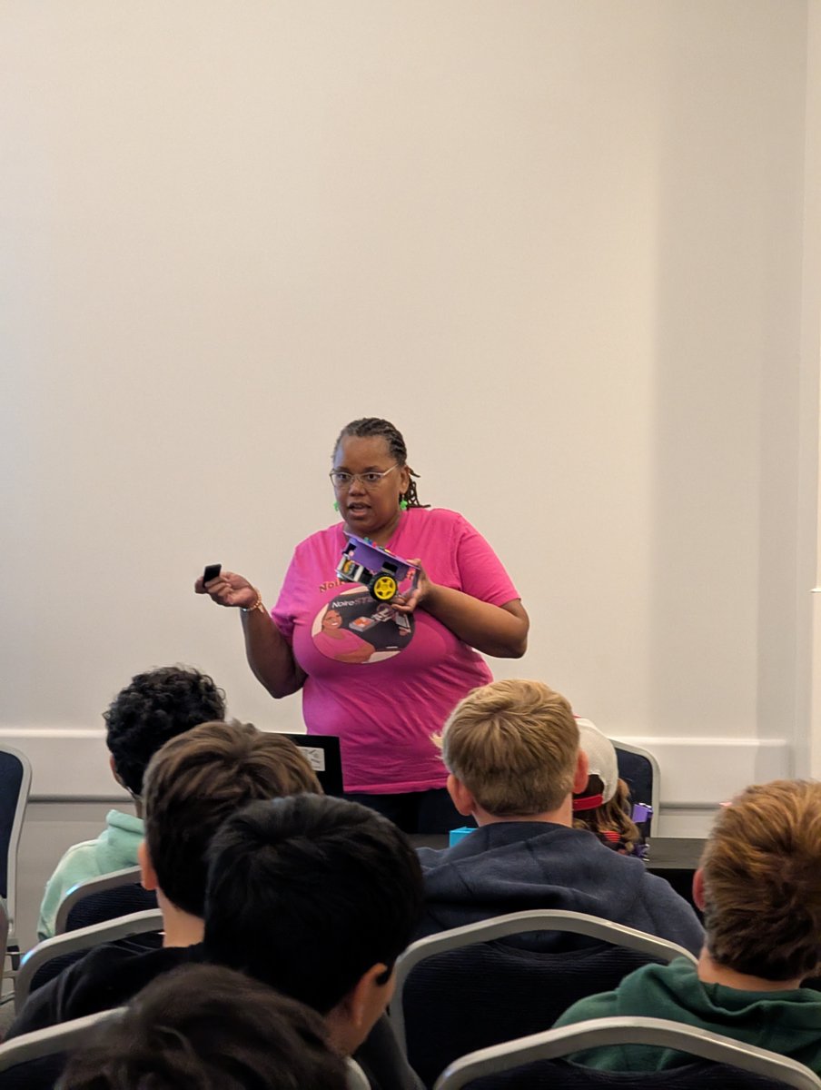 DrCABerry's tweet image. Almost everywhere I go my robots come with me and I teach young people about robots. Thus @NoireSTEMinist #RoboticsForTheStreets #LouisvilleBookFestival #STEMTok #STEMBooks #KidLit #KidBooks #ChildrensBooks #RepresentationMatters