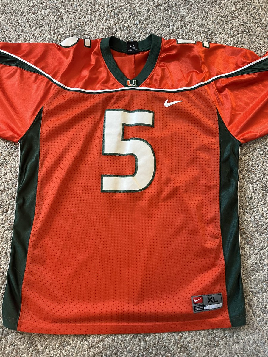 cfdavis32 tweet picture