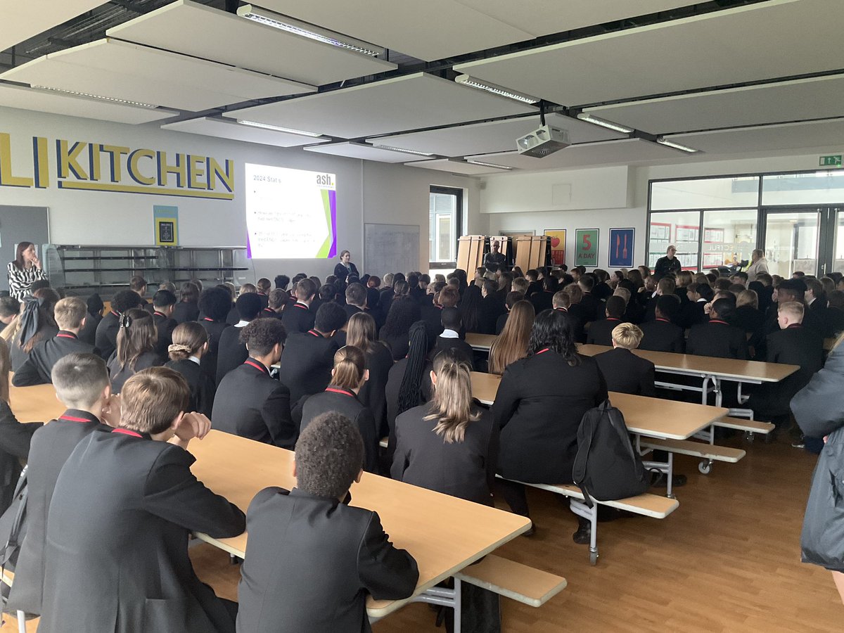 This mornings assembly for year Year 10. An external speaker today from DECCA talking about Vaping and the health and safety risks around this! #teamyear10 <a href="/Gospel_Oak_/">Gospel Oak School</a>