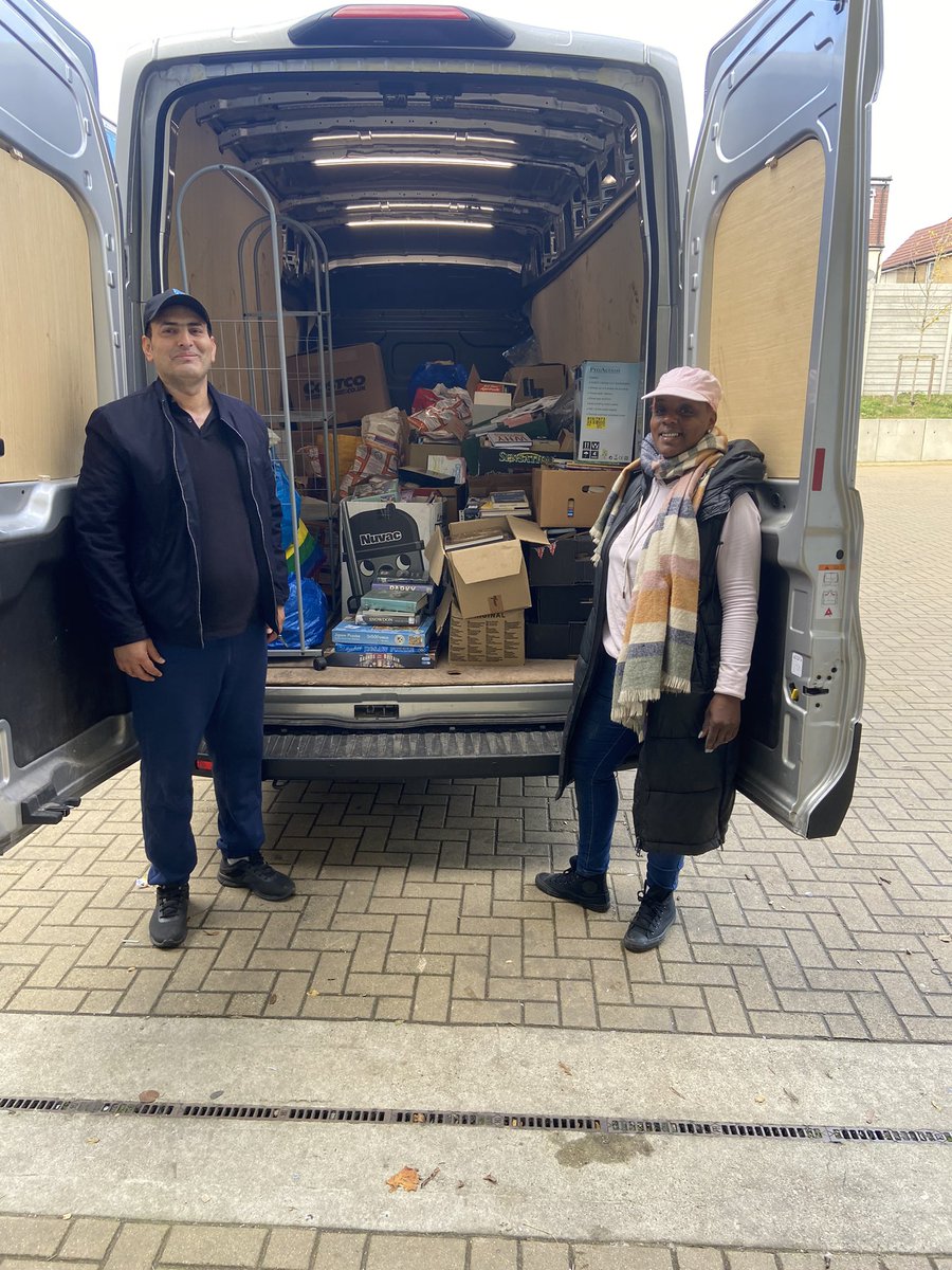 Nharrowlibrary's tweet image. Another collection of books by our friends Get Rid of and Donate today. Our collaboration is helping communities across London. #community #CommunityLibrary