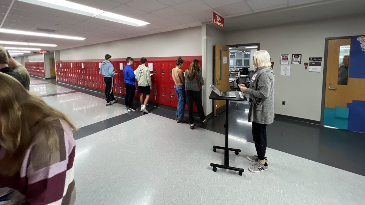 New Palestine High School tweet media