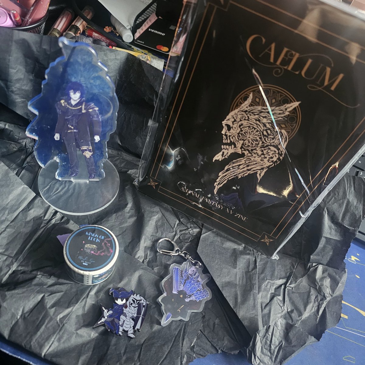 <a href="/ffxvcaelum/">Caelum: A FFXV Fanzine</a> zine came in and OMG it's so pretty! 🥲 thank you guys for your hard work and dedication to a Caelum line focused zine! 😍😍😍