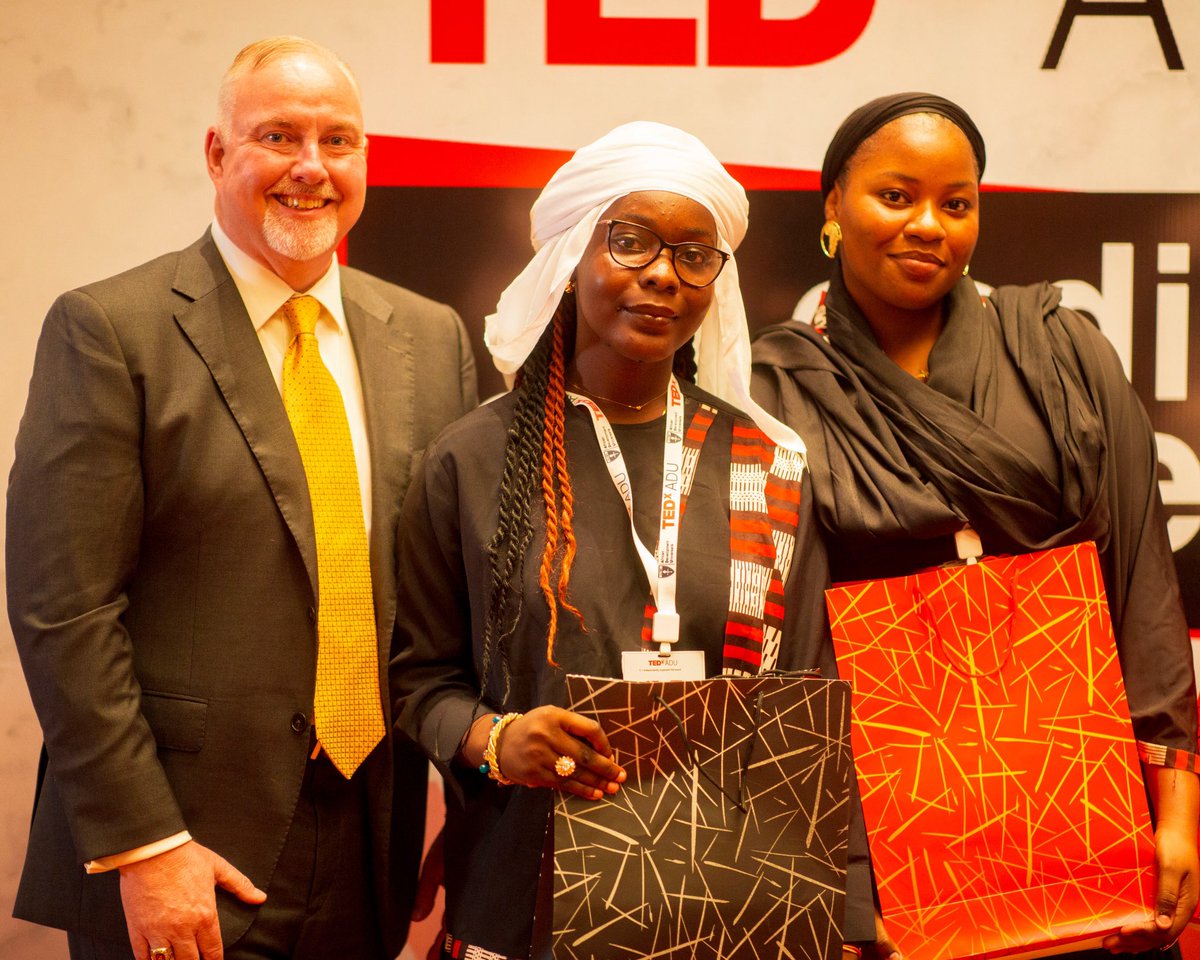 TEDxADU's tweet photo. L’événement bat son plein et nous vous faisons vivre chaque instant en temps réel ! ✨

Restez connectés pour découvrir des photos exclusives, prises sur le vif, au fur et à mesure que la journée avance. Plongez dans l’ambiance, les coulisses, et les moments forts de TEDxADU 2024 https://t.co/B5wCXFFDTT