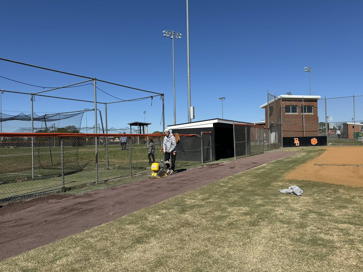 Brentsville Turf Toro Grounds Academy tweet media