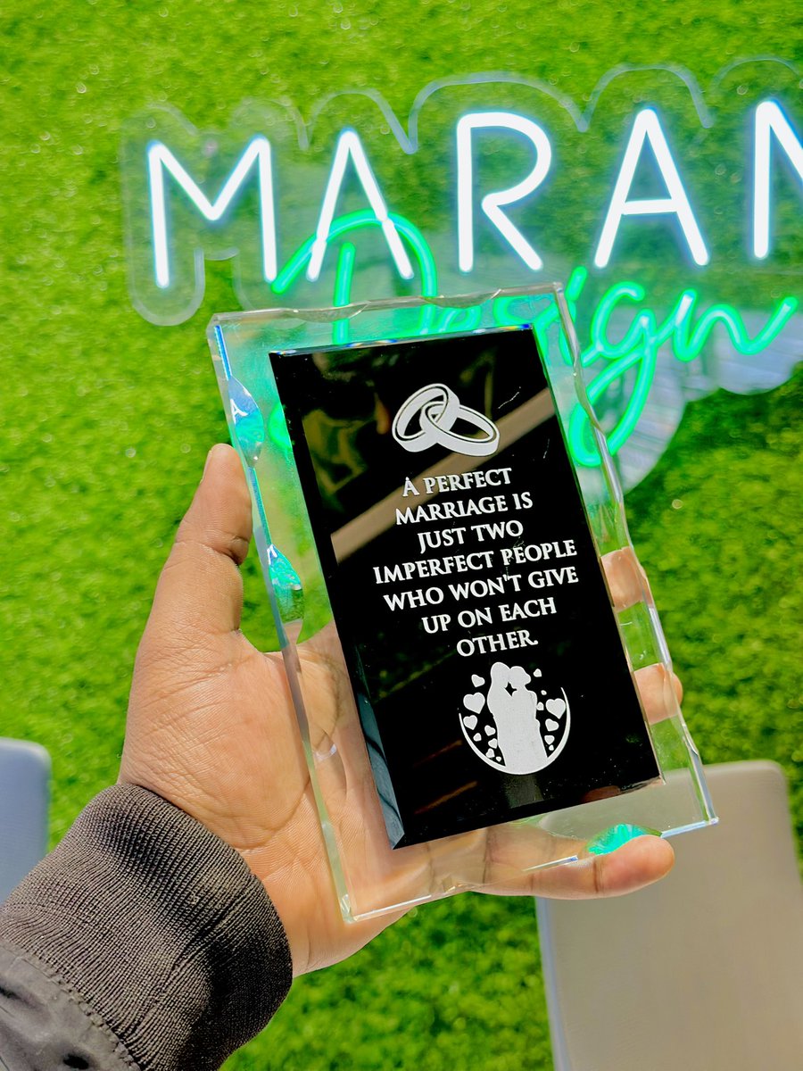 MaranDesignLtd's tweet photo. It’s Time To Gift Someone With Us 
@MaranDesignLtd 

For More Text Or Call Us On

WhatsApp/Call: +250785579666

 #rwanda #africa #kigali #travel #visitrwanda #nature #eastafrica #gorilla #love #photography #wildlife #my250 #kigalirwanda #picoftheday #remarkablerwanda https://t.co/4T5I4NROQU