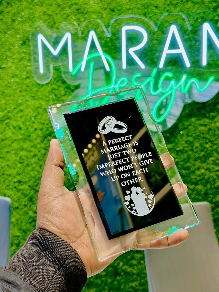 MaranDesignLtd's tweet photo. It’s Time To Gift Someone With Us 
@MaranDesignLtd 

For More Text Or Call Us On

WhatsApp/Call: +250785579666

 #rwanda #africa #kigali #travel #visitrwanda #nature #eastafrica #gorilla #love #photography #wildlife #my250 #kigalirwanda #picoftheday #remarkablerwanda https://t.co/4T5I4NROQU