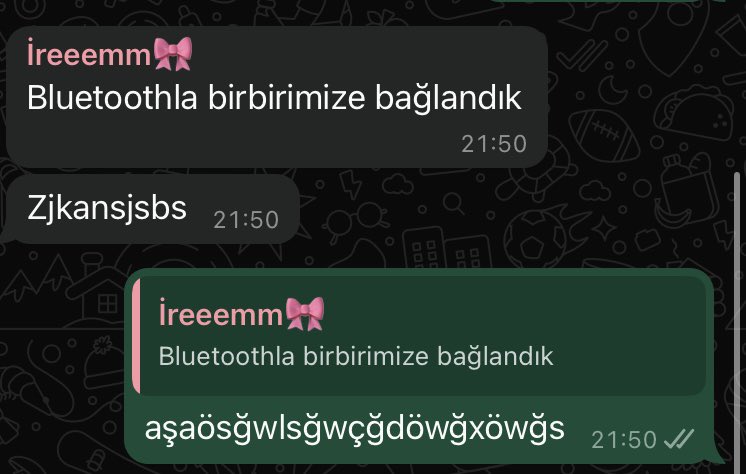 fulyaadgzll's tweet photo. yakın kız arkadaşların aynı anda oluşan regl döngüsü açıklasın biri farklı bir boyut bu.. https://t.co/dFGByLPNJl