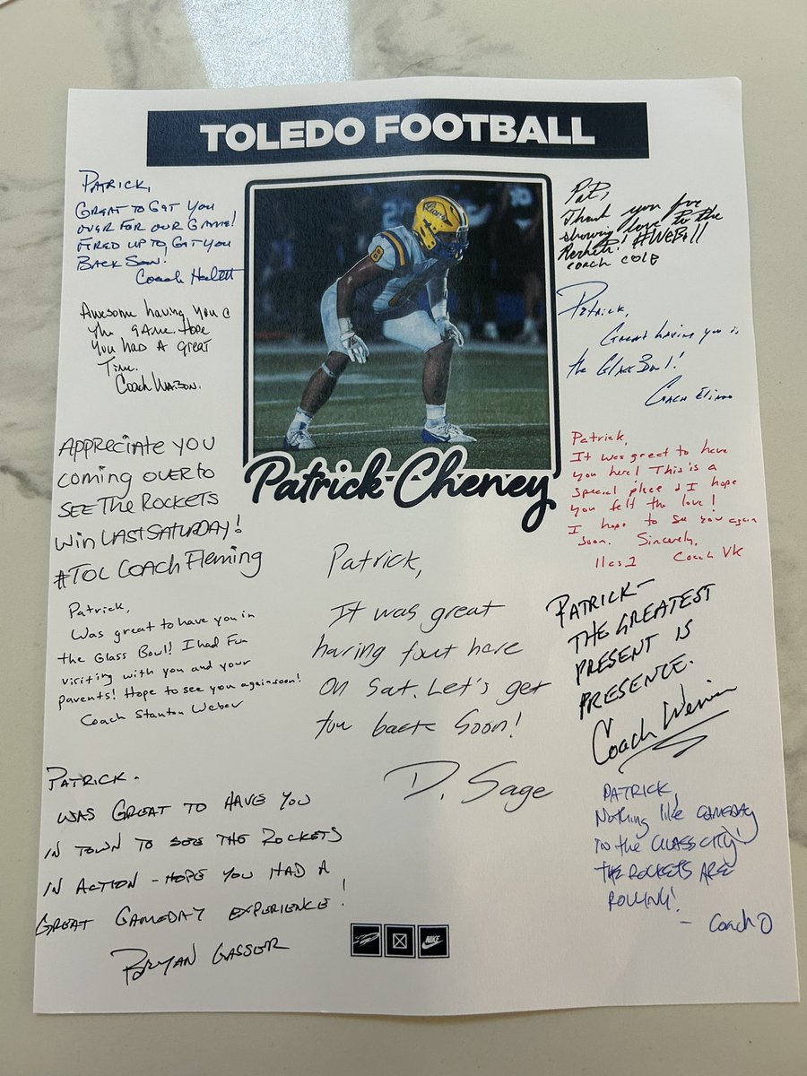 patrickcheney1's tweet photo. Thank you @ToledoFB for the hospitality and notes.  Great to be present at a great game.  Thanks again!  @EDGYTIM @stantonweber @LyonsTwpFball @vkehres https://t.co/rt2lrehrsj