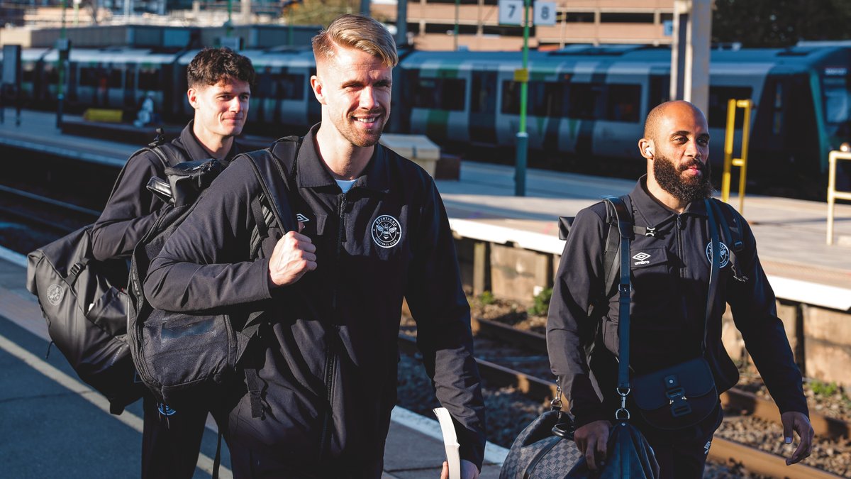 BrentfordFC's tweet image. 🚆 All aboard 

Next stop: Manchester